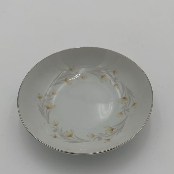 Fruit Bowl set 5"1/2  Qty (4) summit fine China Japan dream. - Picture 3 of 11